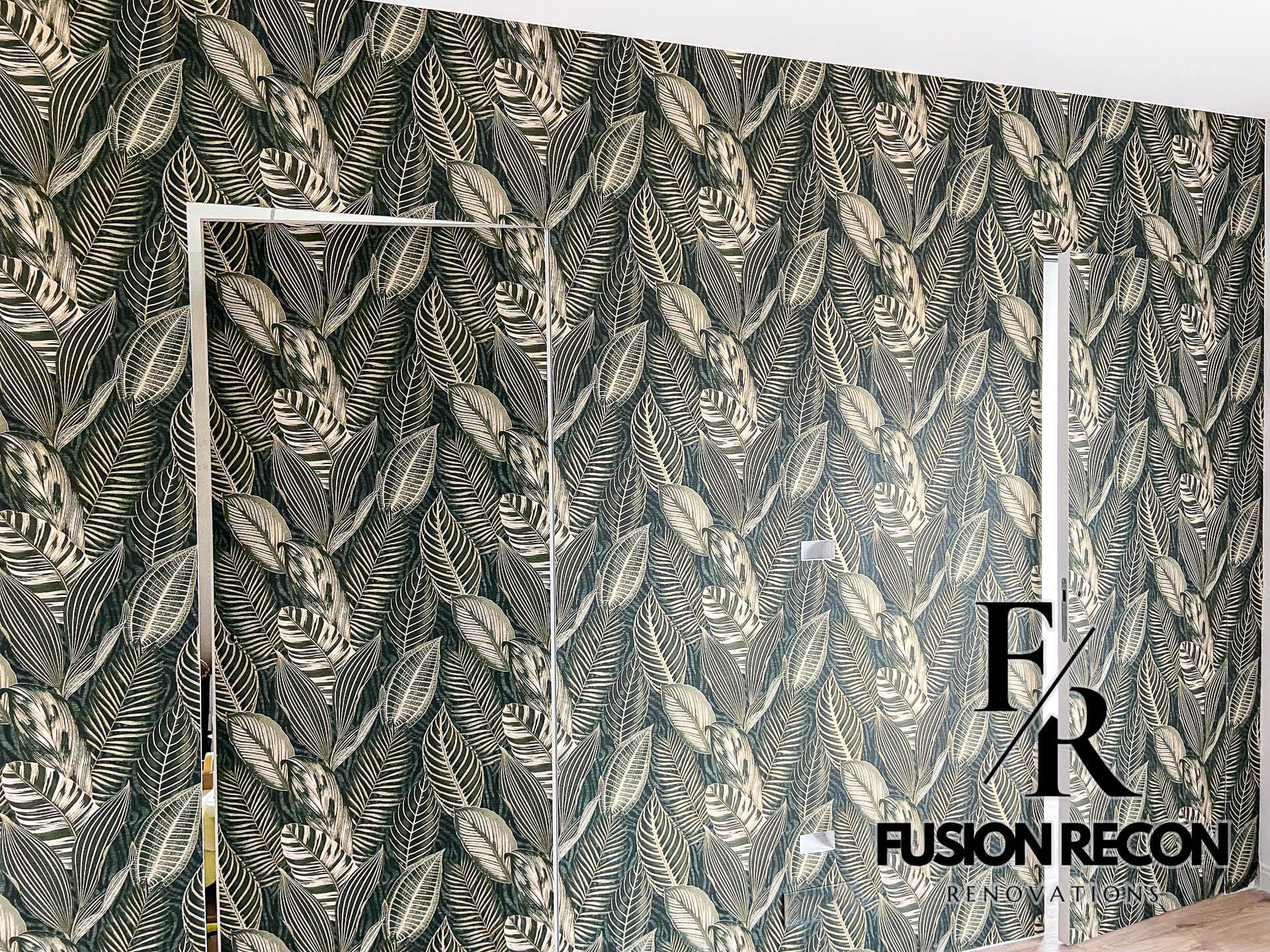 Patterned wallpaper installation on a hidden wall – Balham SW12
