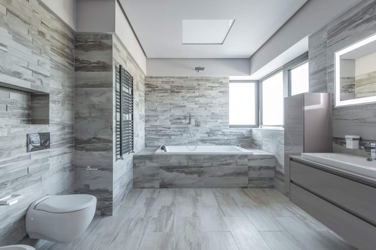 luxury tilied bathroom