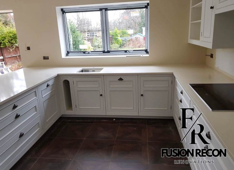 Bespoke C-shaped kitchen installation in modern home, Putney SW15